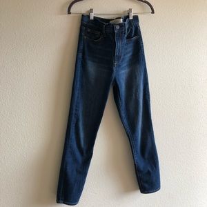 Gap True Skinny Super High Rise Crop